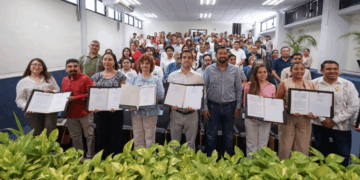 Gino Segura impulsa alianza para formar jóvenes con justicia social