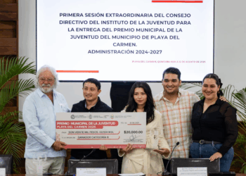Gobierno de Estefanía Mercado entrega el Premio Municipal de la Juventud 2025