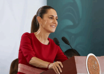 Ratifica Sheinbaum: "en México manda el pueblo"