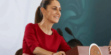 Ratifica Sheinbaum: "en México manda el pueblo"