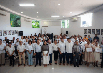 Estefanía Mercado y el IEEJA impulsan a jóvenes y adultos a concluir su educación básica