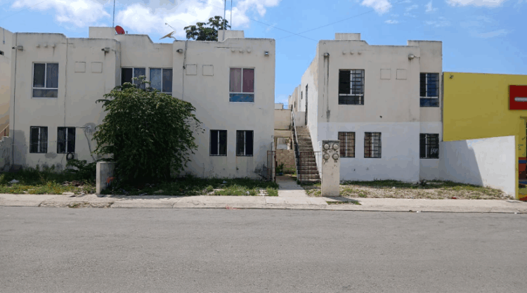 Recurrentes apagones en Villas del Sol traen pérdidas económicas