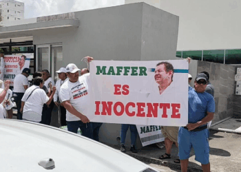 Protestan taxistas de Cancún para exigir liberación de líder interino acusado de homicidio
