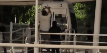 Por apagón, gente queda atrapada en la rueda de la fortuna de la Zona Hotelera de Cancún