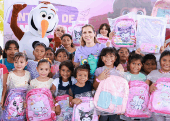 Gobierno de Isla Mujeres anuncia fecha de entrega mochilas y computadoras del programa “Transformando la Educación”