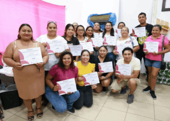 Gobierno Municipal impulsa la independencia económica de mujeres isleñas