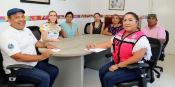 Atenea Gómez Ricalde continúa acercando el Gobierno a las familias isleñas con el programa “Miércoles con la Gente”