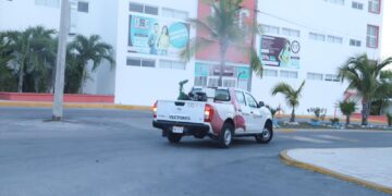Gobierno de Isla Mujeres refuerza la salud de las familias con campaña de nebulización preventiva