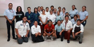 Gobierno Municipal fortalece red de protección de la tortuga marina en Isla Mujeres