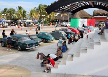 Recibe Puerto Morelos la competencia “Unique Rally Clásico”