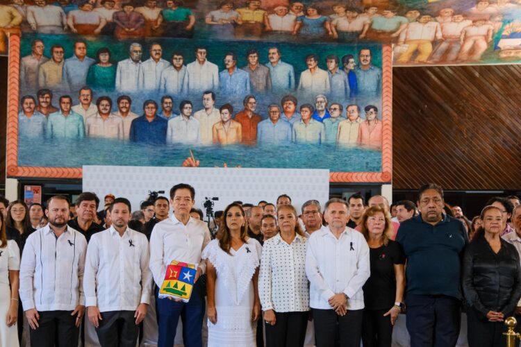 Realizan en el Congreso de Quintana Roo Guardia de Honor a Don Jesús Martínez Ross