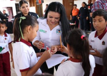En Puerto Morelos la educación, formación y bienestar de los niños son prioridad: Blanca Merari