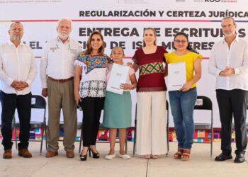 Gobierno de Atenea Gómez Ricalde avanza en la regularización de la tierra en Zona Continental