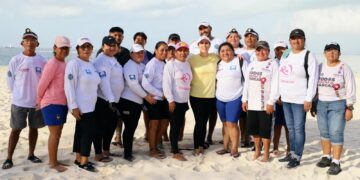 Gobierno de Isla Mujeres destaca por su eficiente estrategia contra el sargazo