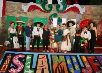 Con talento isleño y orgullo mexicano, Isla Mujeres celebra con éxito primera semifinal del concurso “Cántale a México con el Corazón”