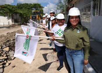 Pone en marcha Blanca Merari la reconstrucción de la calle Vallarta en Puerto Morelos