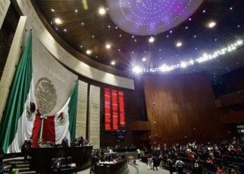 Prevé Morena ajustes a presupuesto 2026: recortes al PJ e INE y reasignación a Cultura