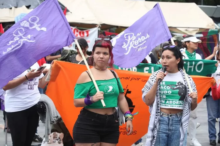 Demandan colectivos feministas en CDMX aborto legal y fin a la penalización