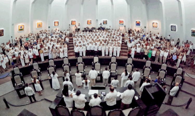 Rinden protesta las mujeres y hombres que integrarán el nuevo Poder Judicial