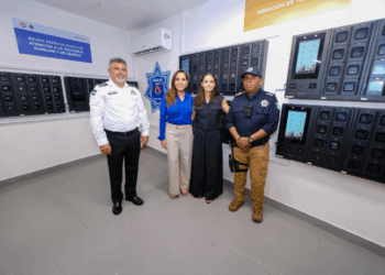 Entregan Mara Lezama y Ana Paty Peralta 725 cámaras corporales a la policía de Benito Juárez para reforzar la seguridad pública