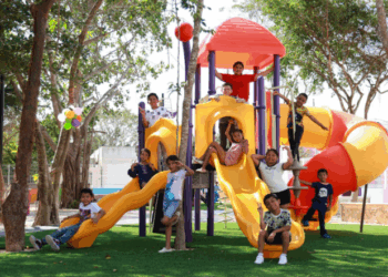 Gobierno de Isla Mujeres avanza en la certificación de 14 parques infantiles como espacios seguros para la niñez