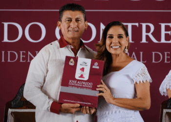 Mara Lezama reafirma apoyo al crecimiento de Bacalar en informe de José Alfredo Contreras Méndez
