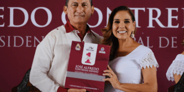 Mara Lezama reafirma apoyo al crecimiento de Bacalar en informe de José Alfredo Contreras Méndez