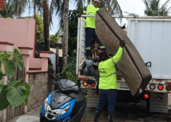 Gobierno de Isla Mujeres fortalece acciones de descacharrización en esta temporada de lluvias y ciclones
