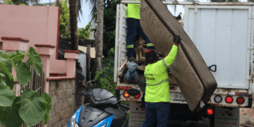 Gobierno de Isla Mujeres fortalece acciones de descacharrización en esta temporada de lluvias y ciclones