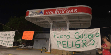 Gasera clausurada en Villas del Sol es de la misma empresa que la pipa de Iztapalapa