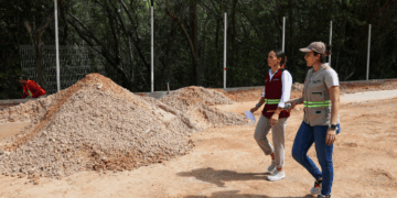 Ana Paty Peralta continúa supervisión de obra pública