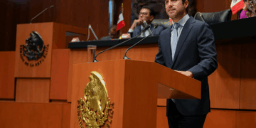 Gino Segura respalda en el Senado la política económica de Claudia Sheinbaum