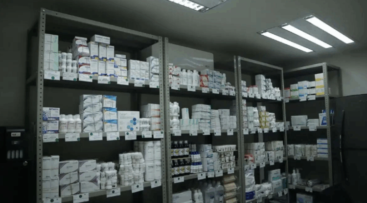 Farmacéuticas deben cumplir con entrega puntual de medicamentos, independientemente de adeudos: CSP