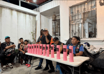 Botean motociclistas de Playa del Carmen contra el cáncer