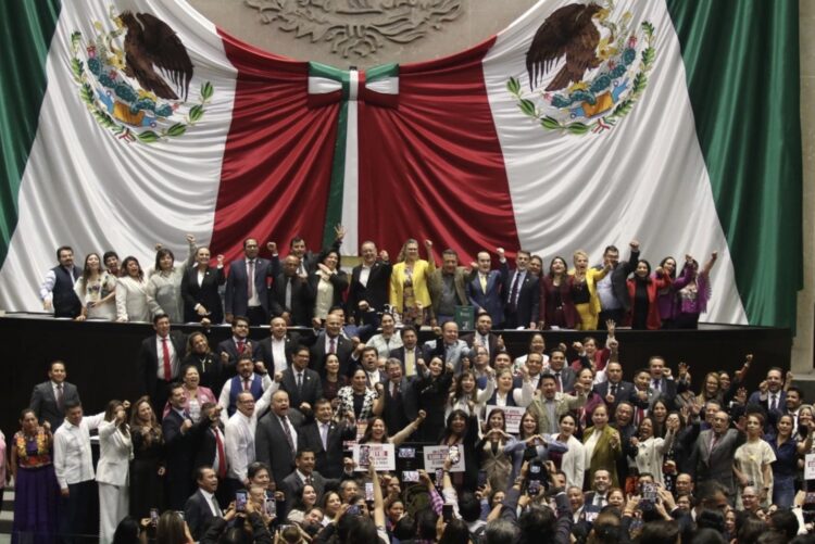 Aprueban diputados en lo general Ley de Ingresos de la Federación 2026