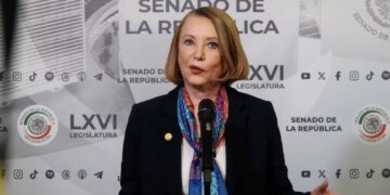 Taibo II debe disculparse por dichos sobre escritoras: Presidenta del Senado