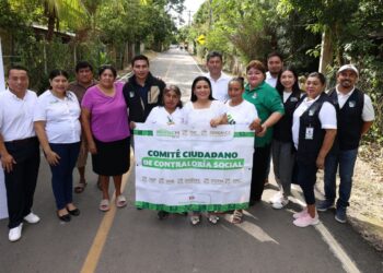 Inaugura Blanca Merari obra que cierra importante circuito pavimentado en Leona Vicario