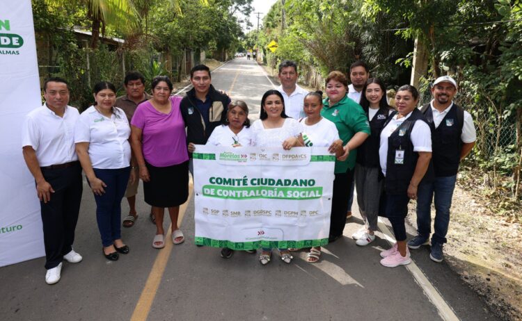 Inaugura Blanca Merari obra que cierra importante circuito pavimentado en Leona Vicario