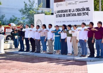 Playa del Carmen conmemora el 51 aniversario de la creación del Estado de Quintana Roo