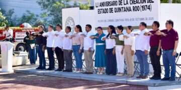 Playa del Carmen conmemora el 51 aniversario de la creación del Estado de Quintana Roo