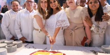 Isla Mujeres se une a la conmemoración del 51 Aniversario de Quintana Roo