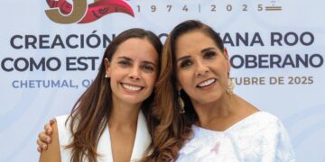 Ana Paty Peralta celebra 51 Aniversario de Quintana Roo como Estado Libre y Soberano