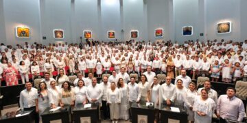 Mara Lezama celebra en el Congreso 51 años de Quintana Roo y resalta la transformación que impulsa bienestar para todas y todos