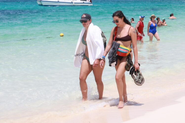 Isla Mujeres mantiene una alta afluencia turística