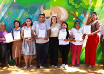 Gobierno de Isla Mujeres escucha a la gente a través de Comités Vecinales y del foro ‘Tu Voz Decide’