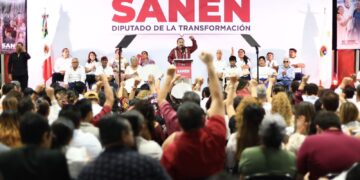 Cancunenses respaldan la Justicia Social en el 1er Informe de Jorge Sanén