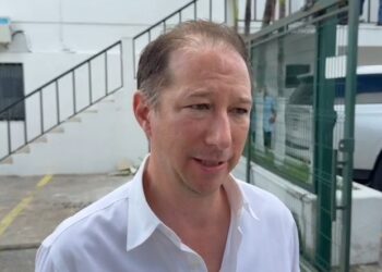 Pide David Ortiz Mena fijarse menos en influencers y hacer más por mejorar experiencia de turistas