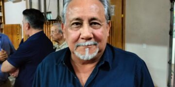 Adelantados ‘descuidan su cargo’ por aspirar a candidaturas, critica Arturo Contreras