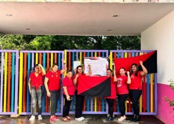 Docentes de Cancún se solidarizan con jornada de paro nacional