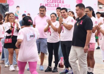 Exitosa Carrera Familiar Rosa 2025 "Todos contra el cáncer" en Puerto Morelos